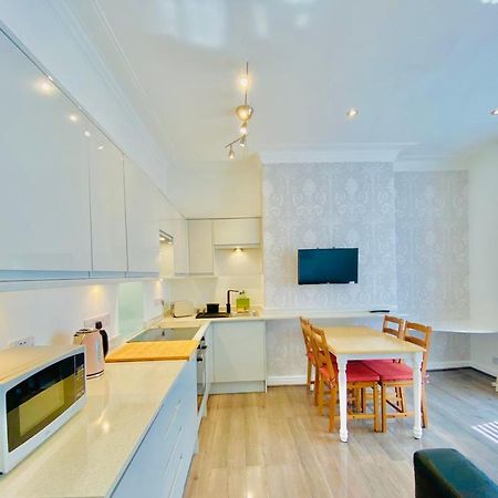 York City Center Apartments With Free Private Parking Екстериор снимка