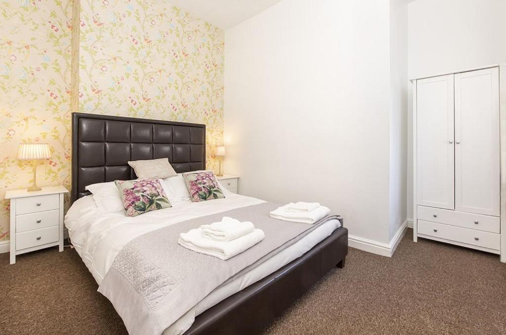 York City Center Apartments With Free Private Parking Екстериор снимка