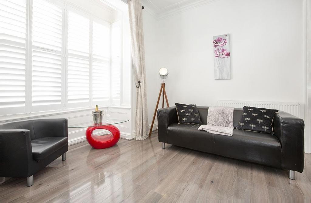 York City Center Apartments With Free Private Parking Екстериор снимка